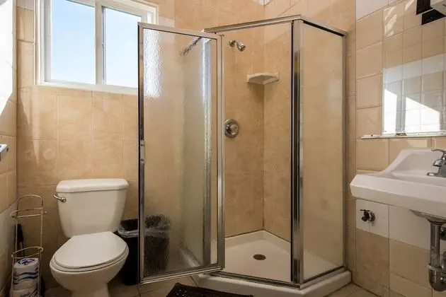 Ortak Ranzalı Oda, Karma Ranzalı Oda (4-Bed)