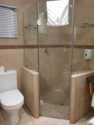 Standard Oda, 1 Büyük (Queen) Boy Yatak