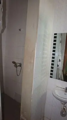 Basic Tek Büyük Yataklı Oda