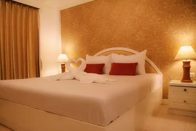 Deluxe Tek Büyük Yataklı Oda, 1 Yatak Odası, Sigara İçilebilir