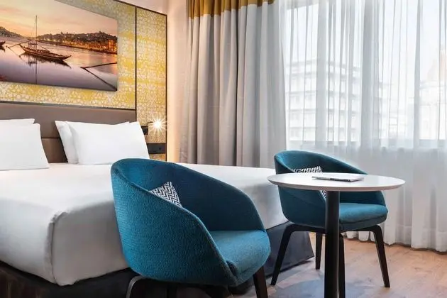 Deluxe Büyük Yataklı Tek Kişilik Oda