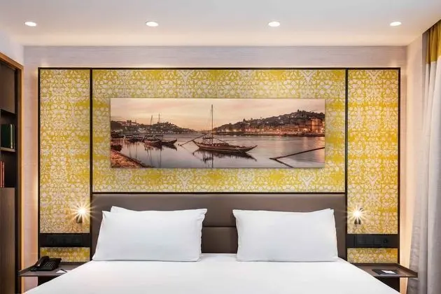 Deluxe Büyük Yataklı Tek Kişilik Oda