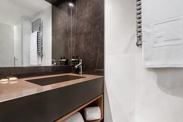 Deluxe Büyük Yataklı Tek Kişilik Oda