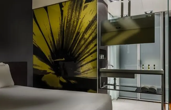 Standard Büyük Yataklı Tek Kişilik Oda