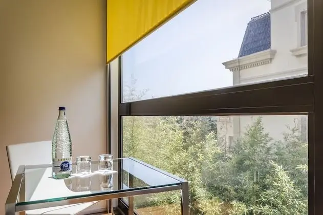 Standard Büyük Yataklı Tek Kişilik Oda