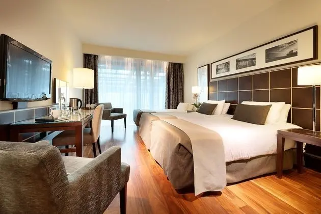 Standard Tek Büyük Yataklı Oda (with extra bed)