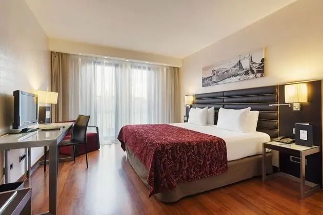 Standard Tek Büyük veya İki Ayrı Yataklı Oda