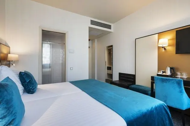 Standard Oda, Bağlantılı Odalar