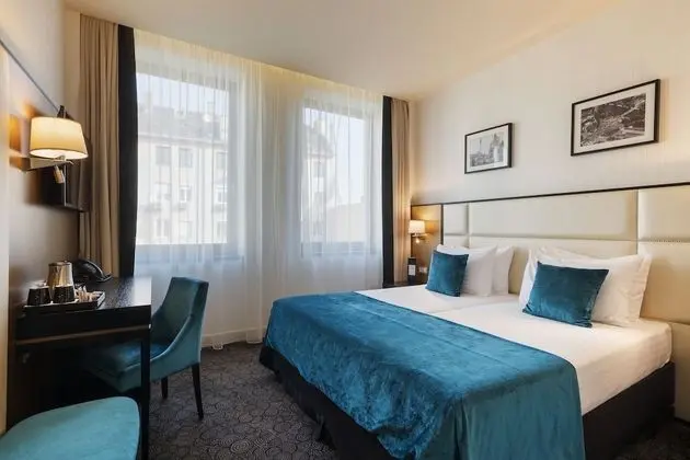 Standard Oda, Bağlantılı Odalar