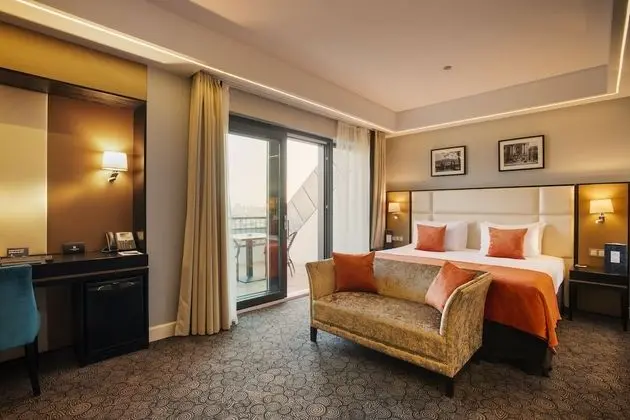 Superior Tek Büyük Yataklı Oda, Balkon