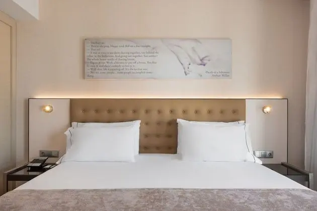 Tek Büyük veya İki Ayrı Yataklı Oda