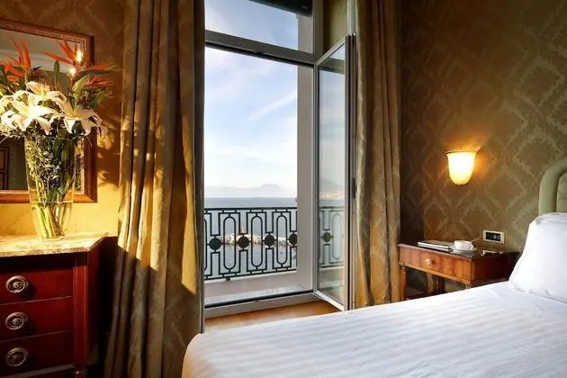 Deluxe Tek Büyük Yataklı Oda, Deniz Manzaralı
