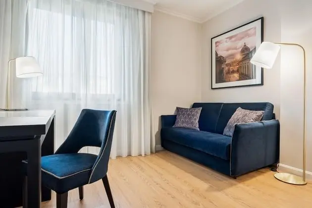 İki Ayrı Yataklı Oda (3 Adults)
