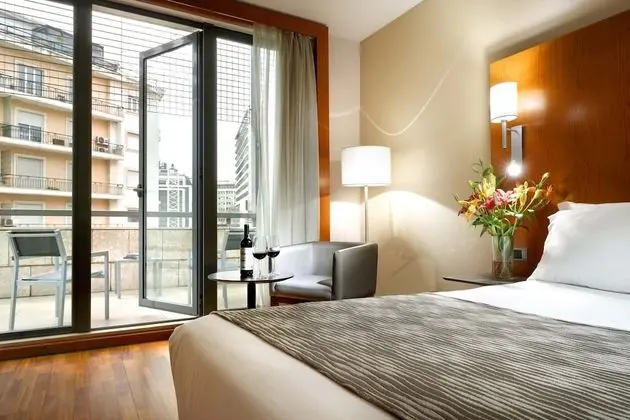 Büyük Yataklı Tek Kişilik Oda, Teras