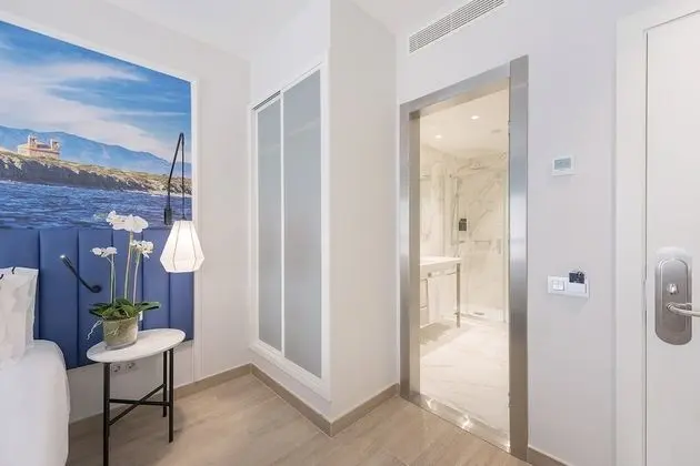 Tek Büyük Yataklı Oda, Teras, Şehir Manzaralı