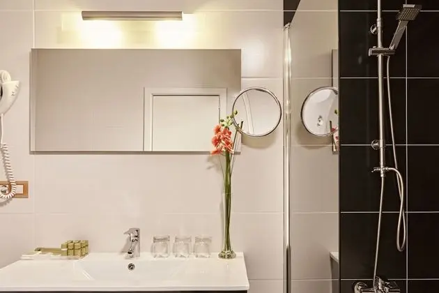 Standard Tek Büyük Yataklı Oda, Küvet