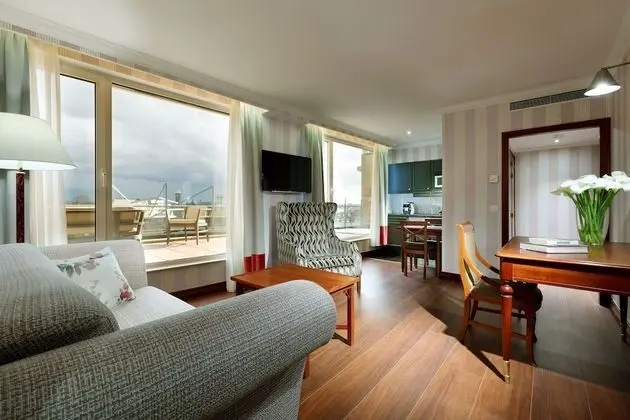 Junior Çatı Katı Süiti (Penthouse), Teras (Suite)