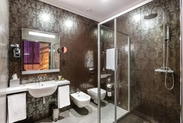 Deluxe Oda