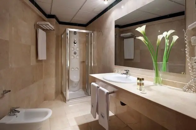 Standard Oda (with views)