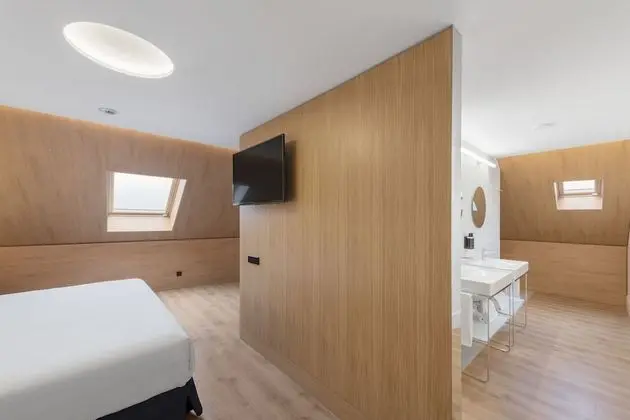 Deluxe Büyük Yataklı Tek Kişilik Oda