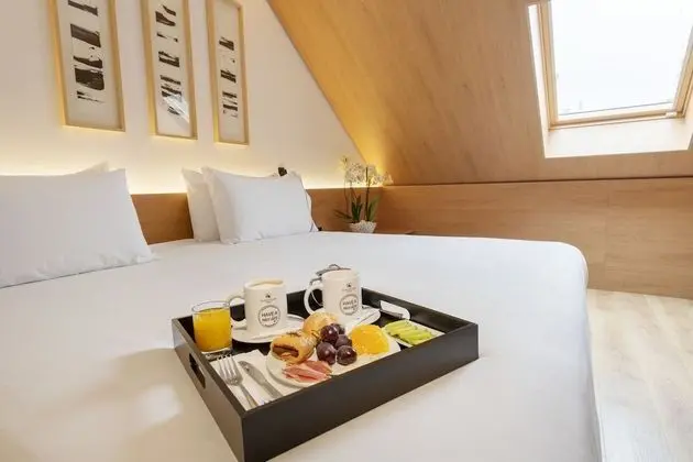 Deluxe Büyük Yataklı Tek Kişilik Oda