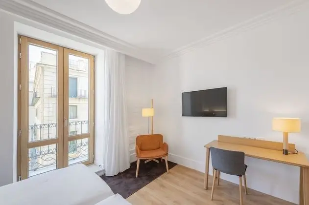 Deluxe Büyük Yataklı Tek Kişilik Oda