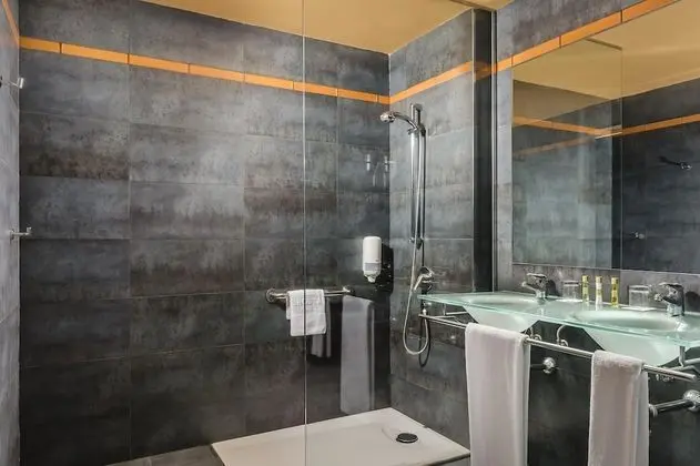 Dubleks (Room)
