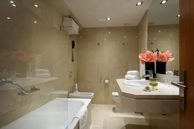 Üç Kişilik Oda (2 Adults + 1 Child)