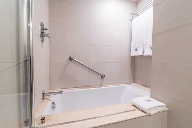 Dört Kişilik Oda, 2 Çift Kişilik Yatak