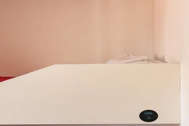 Ortak Ranzalı Oda, Sadece kadınlar için (Grécia)