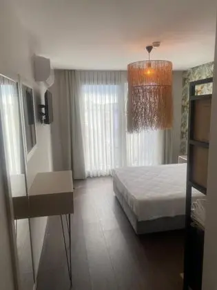 Standart Oda, Deniz ve Şehir Manzaralı, Balkonlu veya Fransız Balkonlu