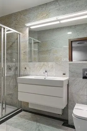 Exclusive Tek Büyük Yataklı Oda