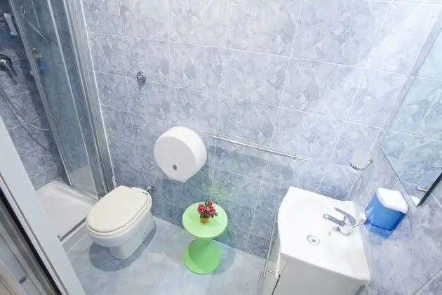 Economy Oda, Özel Banyo