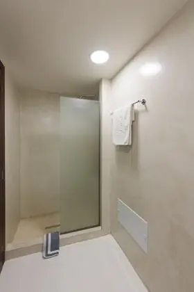 Tek Büyük Yataklı Oda, Deniz Manzaralı
