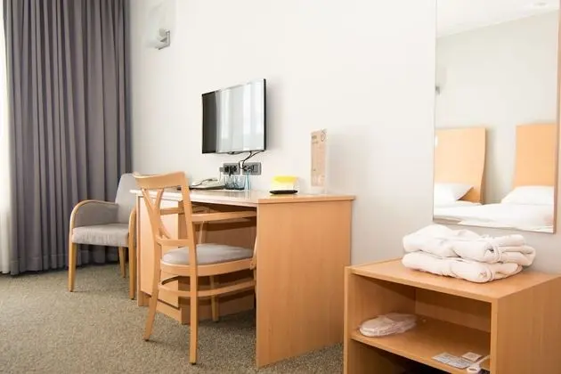 Comfort Tek Büyük Yataklı Oda