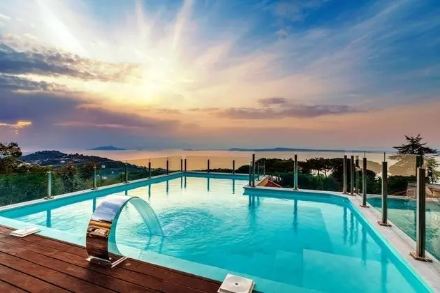 Villa, Sigara İçilebilir