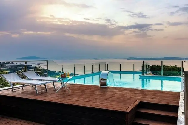 Villa, Sigara İçilebilir