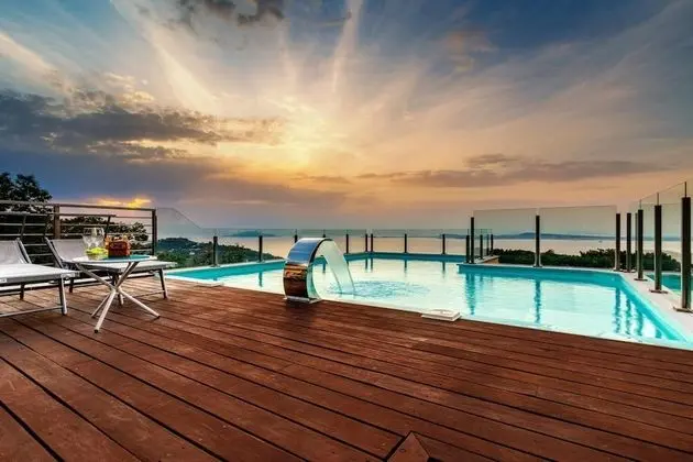Villa, Sigara İçilebilir