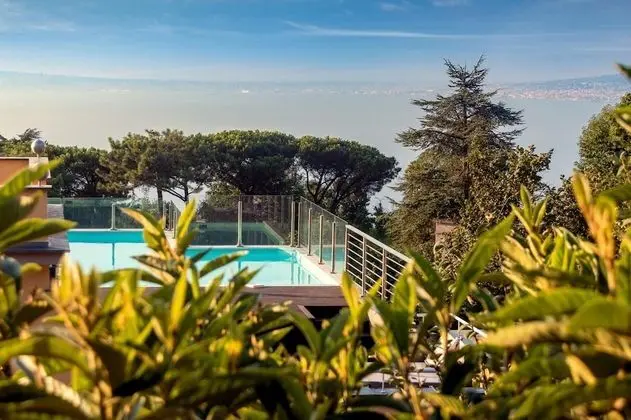 Villa, Sigara İçilebilir