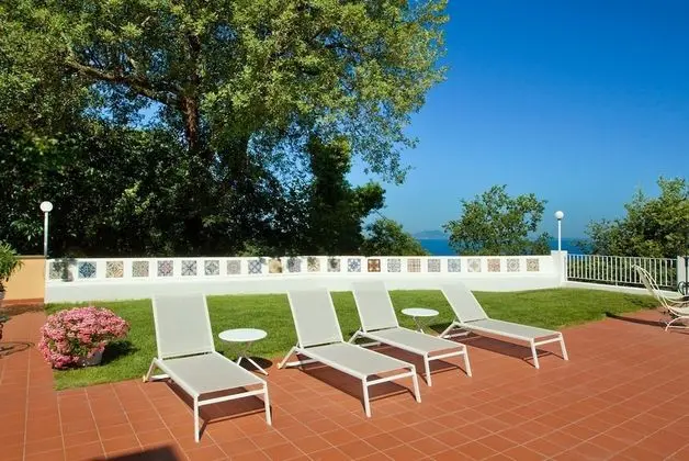 Villa, Sigara İçilebilir