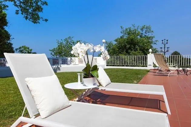 Villa, Sigara İçilebilir