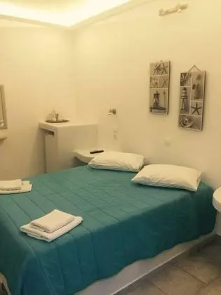 Dört Kişilik Oda, Küçük Mutfak