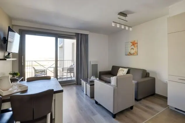 Standard Apart Daire, Balkon