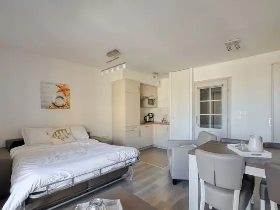 Standard Apart Daire, Balkon