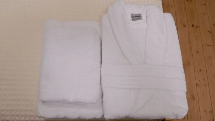 Comfort Sıra Ev, 3 Yatak Odası, Veranda, Okyanusa Sıfır