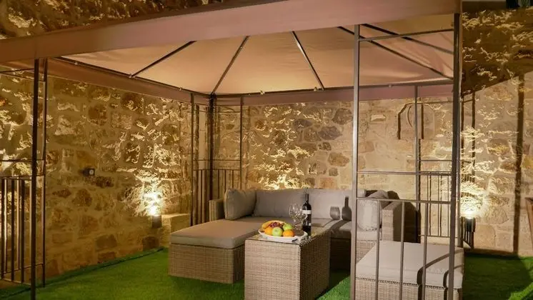 Comfort Sıra Ev, 3 Yatak Odası, Veranda, Okyanusa Sıfır