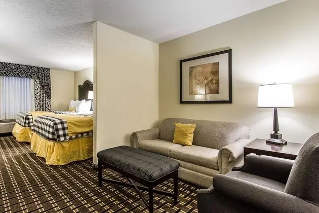 Süit, Birden Çok Yatak, Sigara İçilebilir