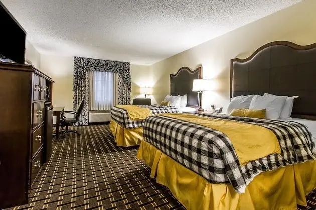 Süit, Birden Çok Yatak, Sigara İçilebilir