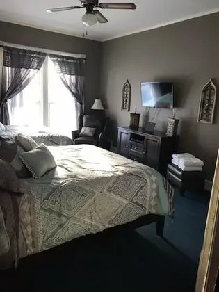 Comfort Büyük Yataklı Tek Kişilik Oda, 2 Büyük (Queen) Boy Yatak, Ortak Banyo, Avlu