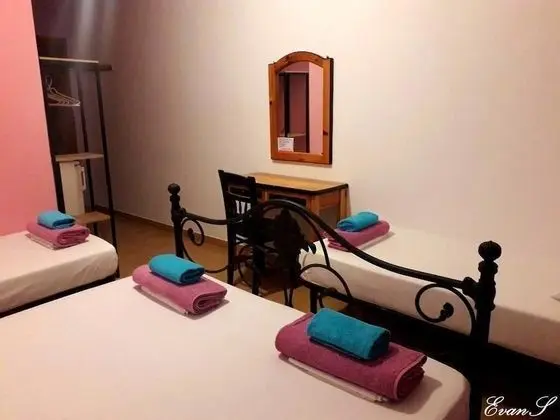 Basic Dört Kişilik Oda